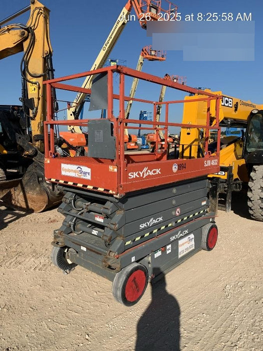 2016 Skyjack SJIII-4632 32' Electric Scissor Lift, Wide Deck