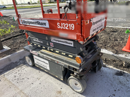 2023 SKYJACK SJ3219