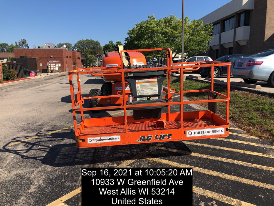 2020 JLG 400S
