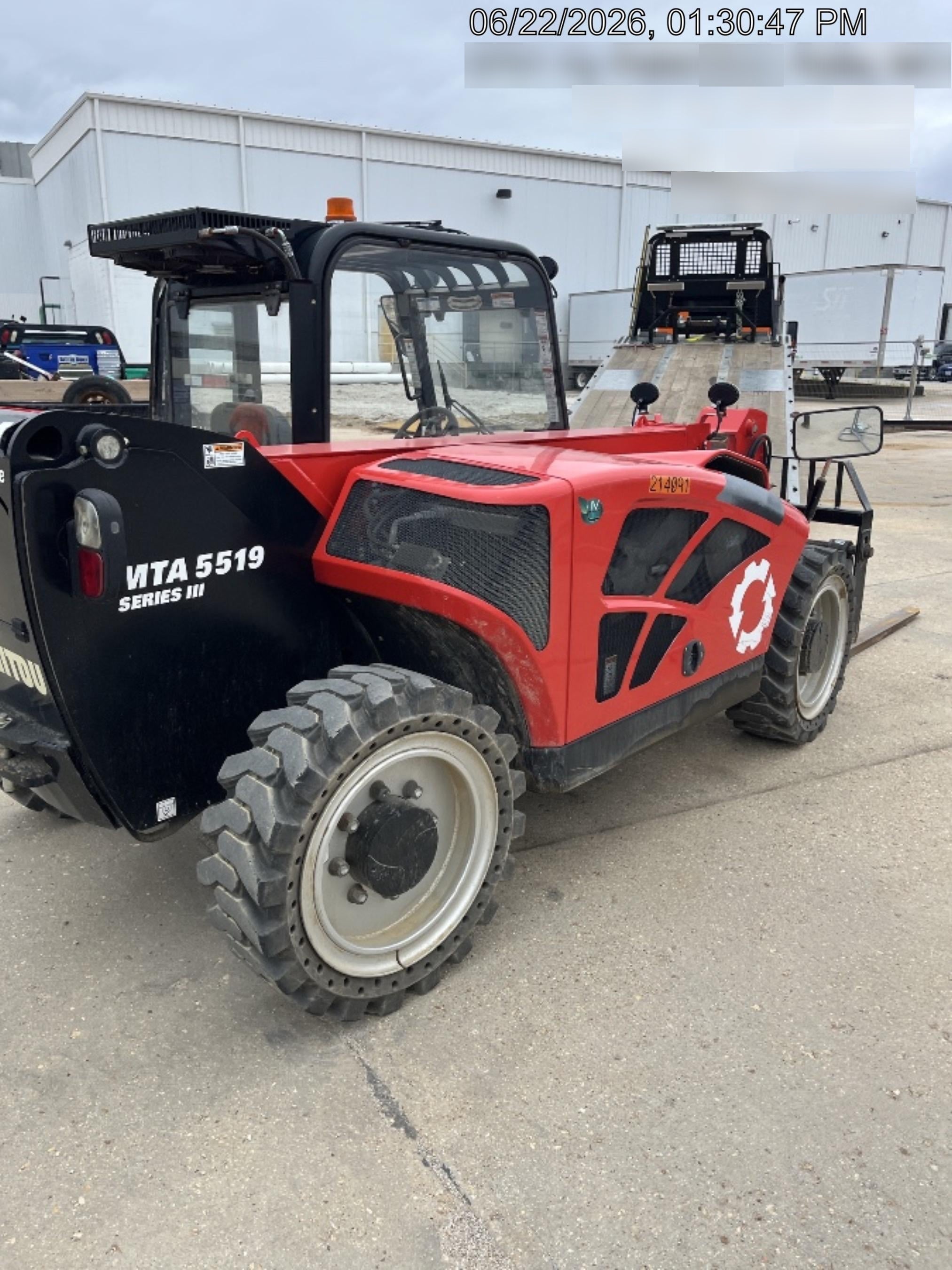2022 MANITOU MTA5519