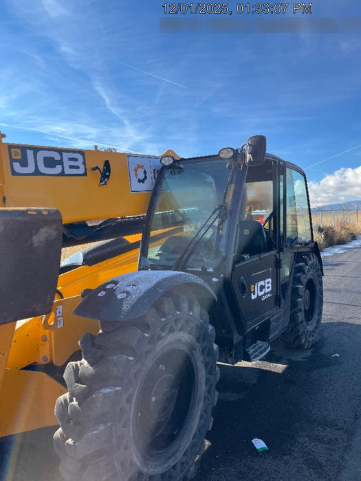 2021 JCB 510-56