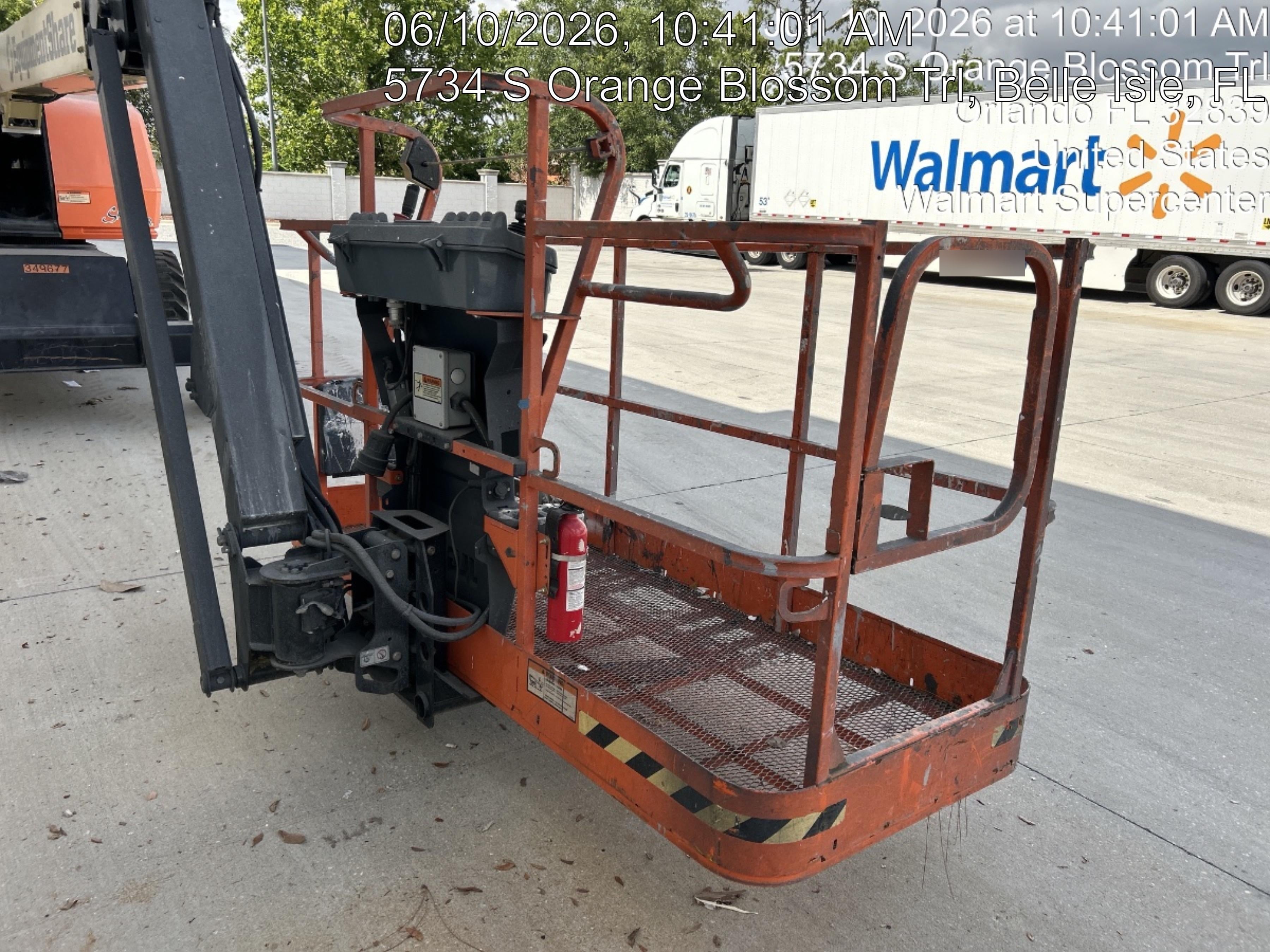 2023 JLG 460SJ