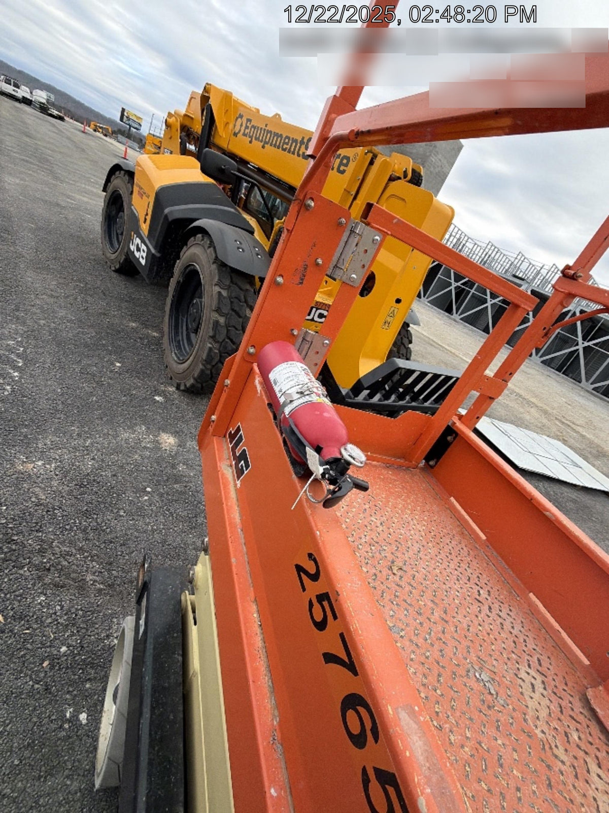 2022 JLG ES2632