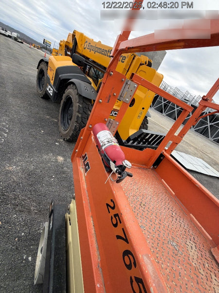2022 JLG ES2632