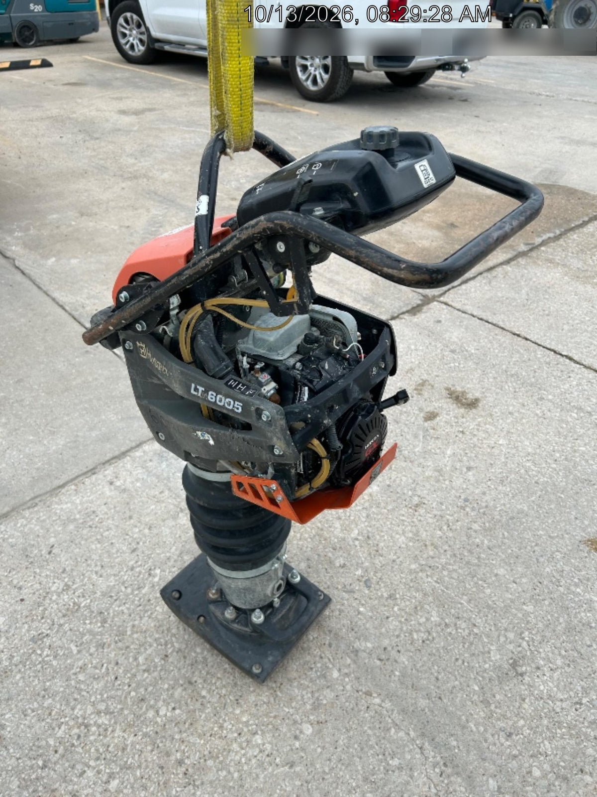 2025 HUSQVARNA LT6005