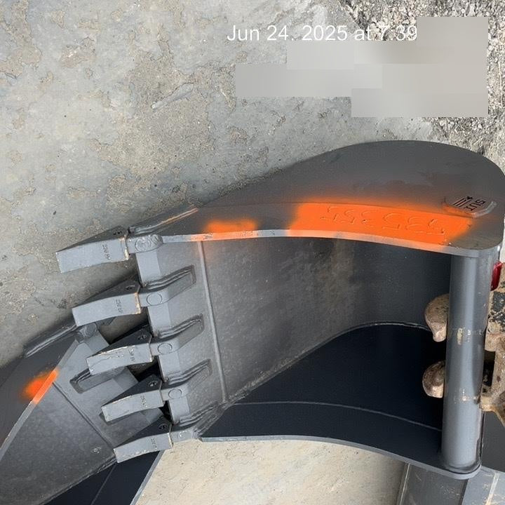 2025 STEEL UNLIMITED 24" HD Digging Bucket - 77k-85k