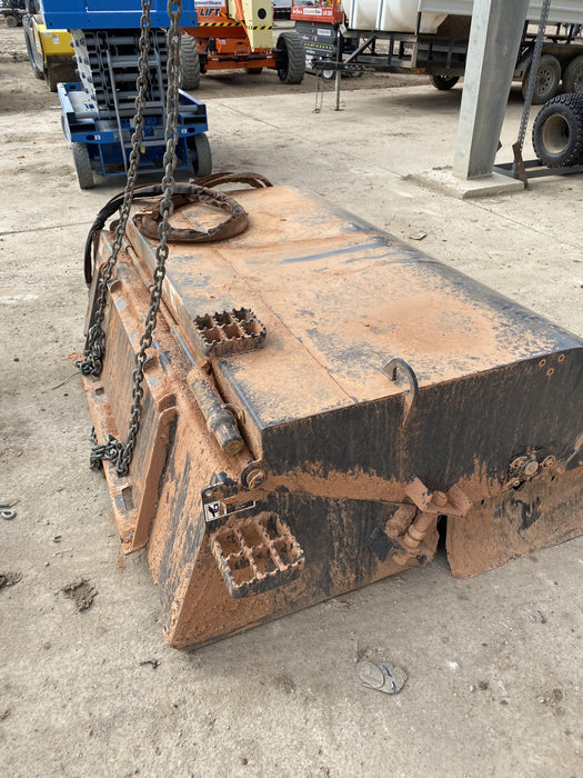 2021 PALADIN Sweepster SB72