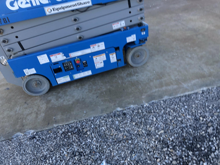 2018 Genie GS-1930 Genie GS-1930 w/Fixed Rail, Chain Entry