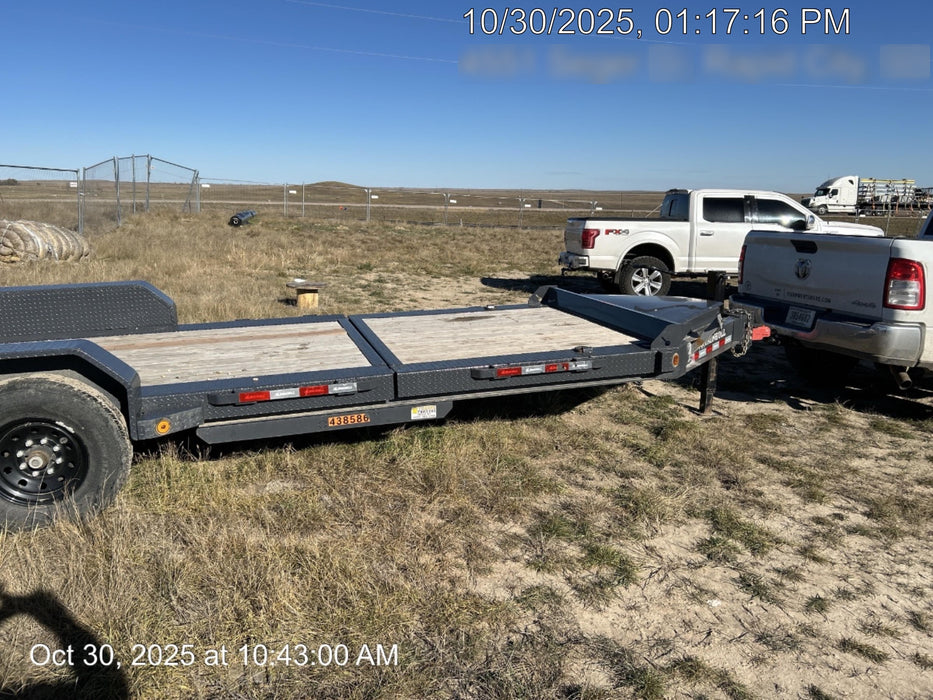 2024 IRONBULL 22' Tiltbed