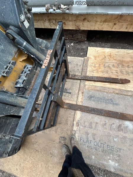 2022 ARROW MATERIAL HANDLING 48" Pallet Forks - Arrow