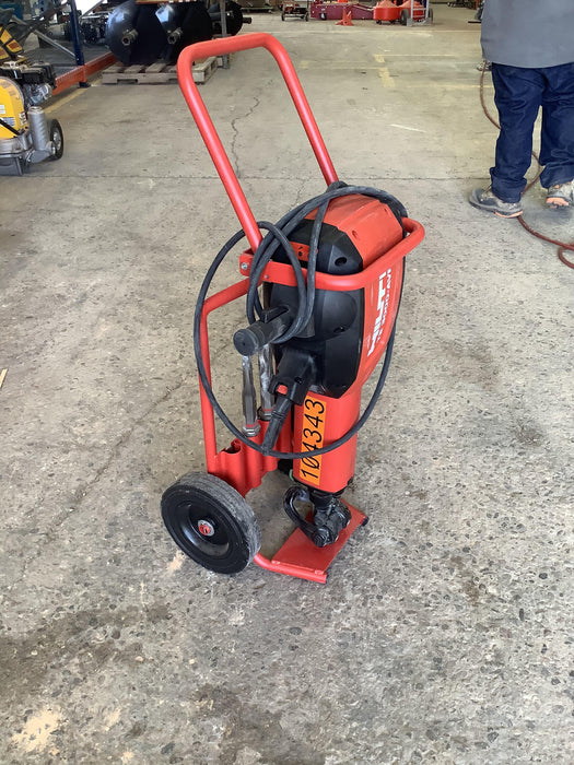 2020 HILTI TE 3000-AVR