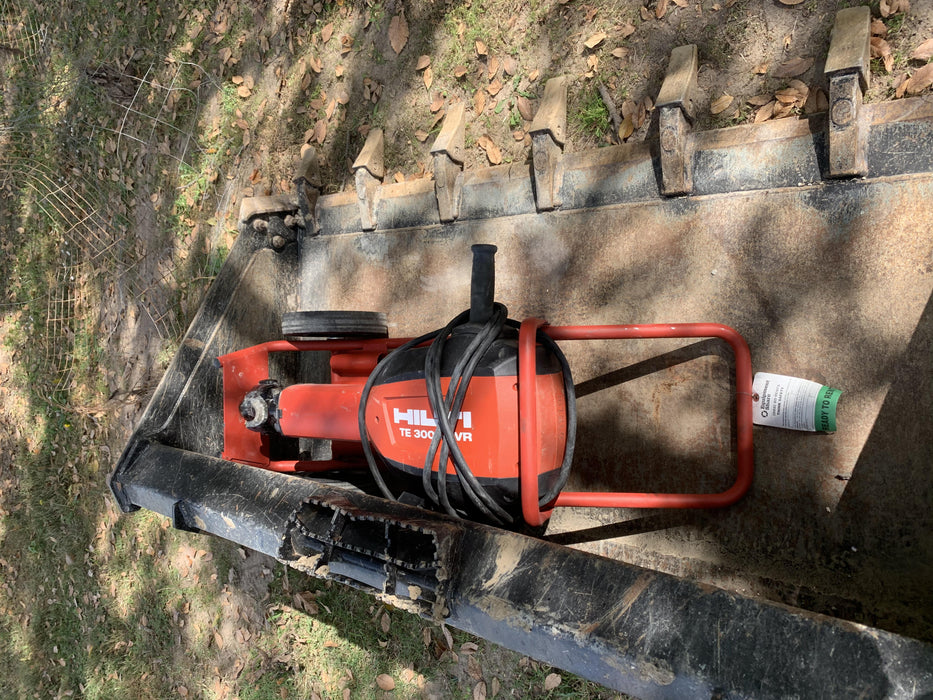 2020 HILTI TE 3000-AVR