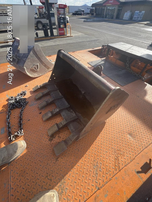 2020 TAG MANUFACTURING 36" HD QCB27 Bucket