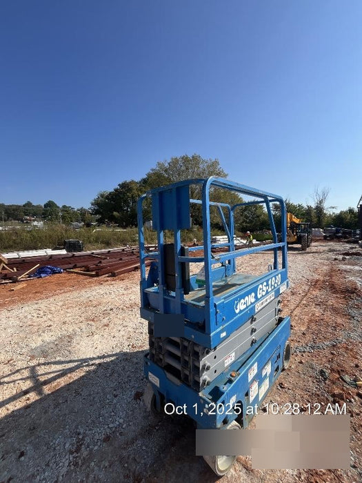 2018 Genie GS-1930 Genie GS-1930 w/Fixed Rail, Chain Entry