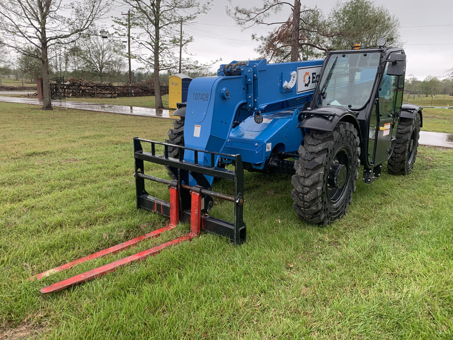 2020 Genie GTH-844 Cab/Heat/Air, Solid Tires, Work Lights, Beacon, Aux Hydraulics, Back up Alarm, Lifting Eye