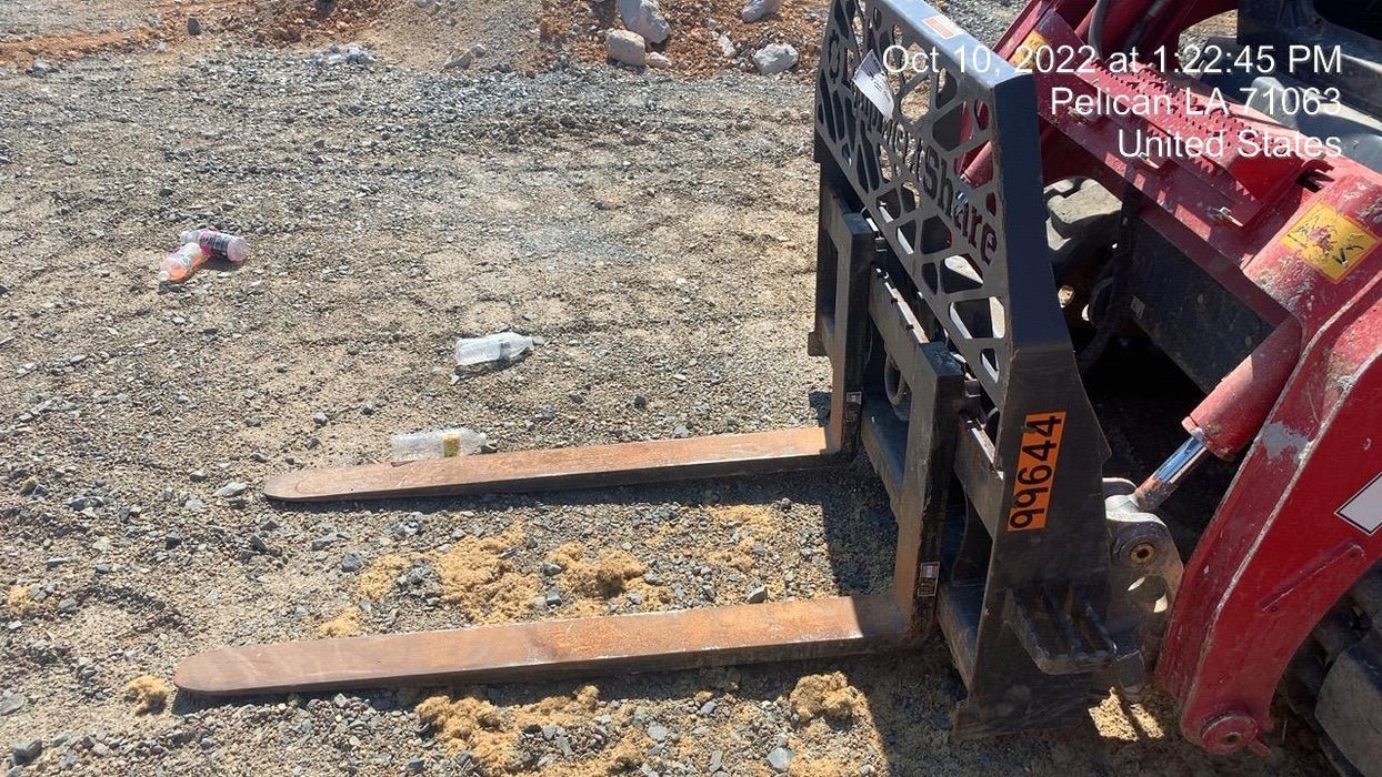 2020 PALADIN 48" Pallet Forks - Paladin