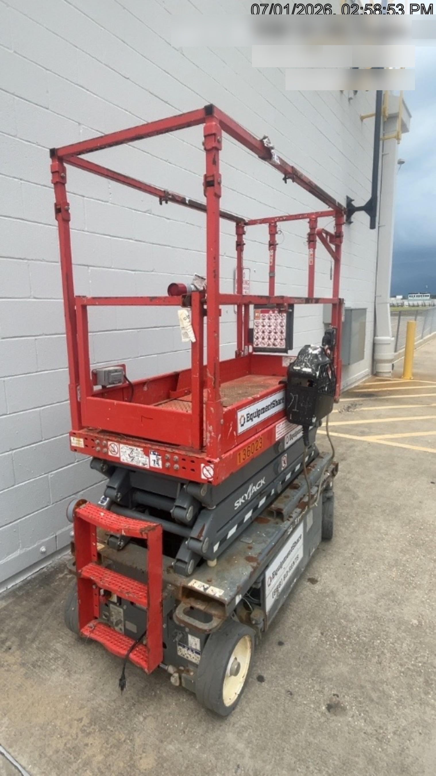 2021 SKYJACK SJ3219