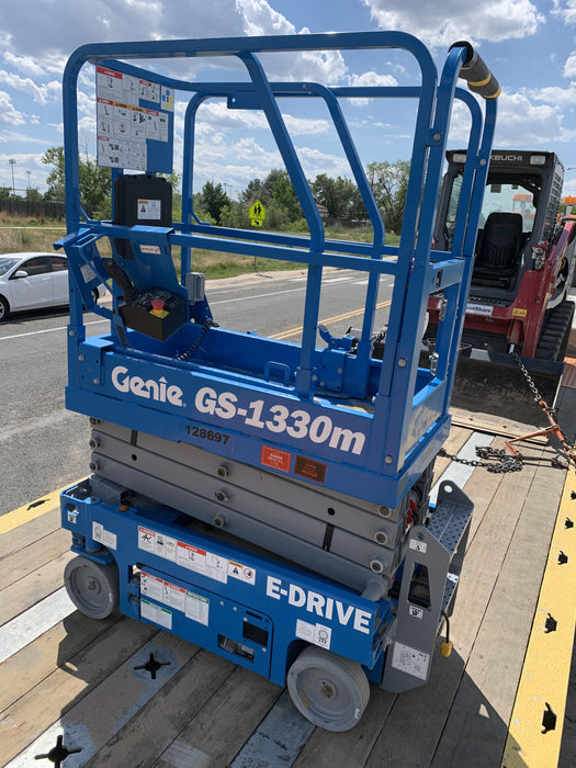 2021 GENIE GS-1330m