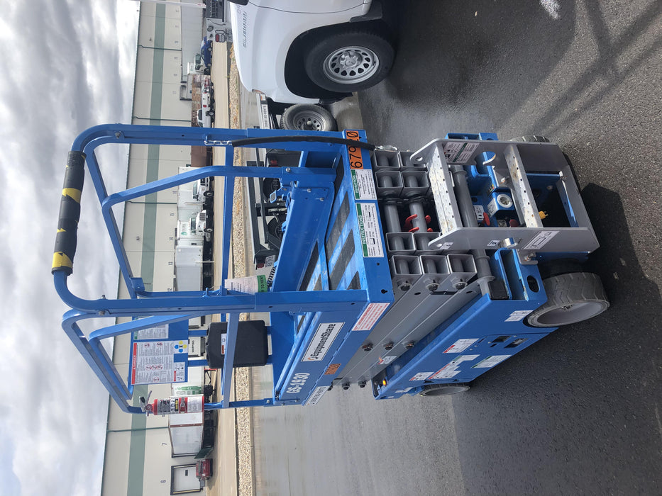 2020 Genie GS-1930 Fixed rails with chain entry gate - Pre A92.20