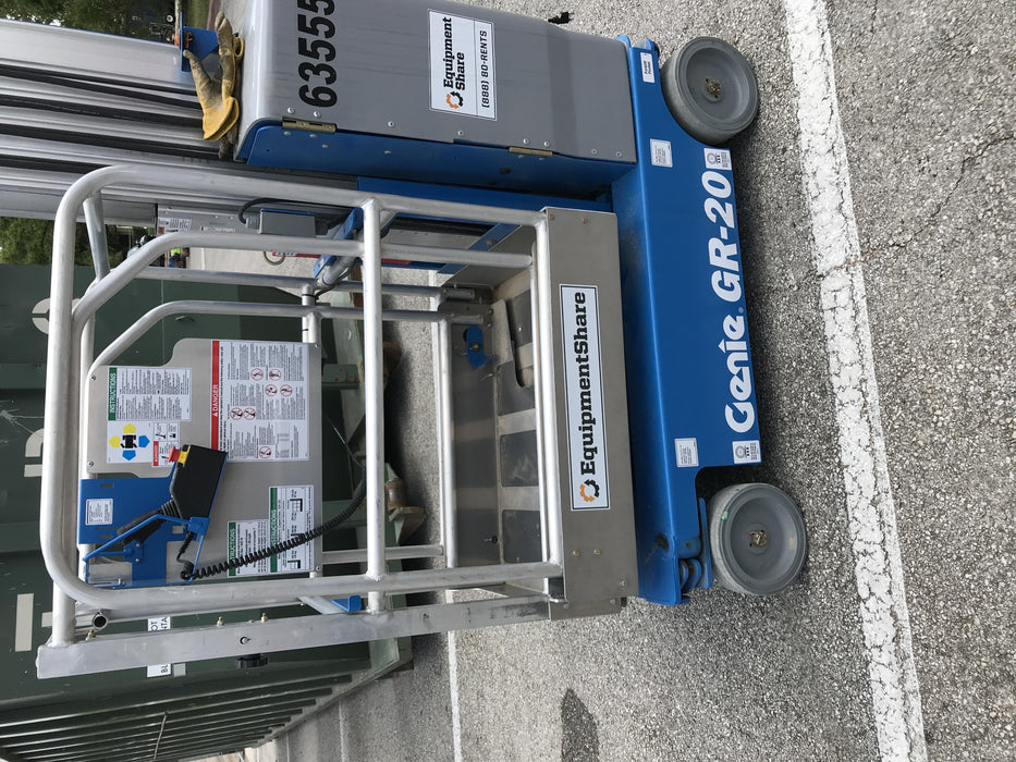2020 GENIE GR-20
