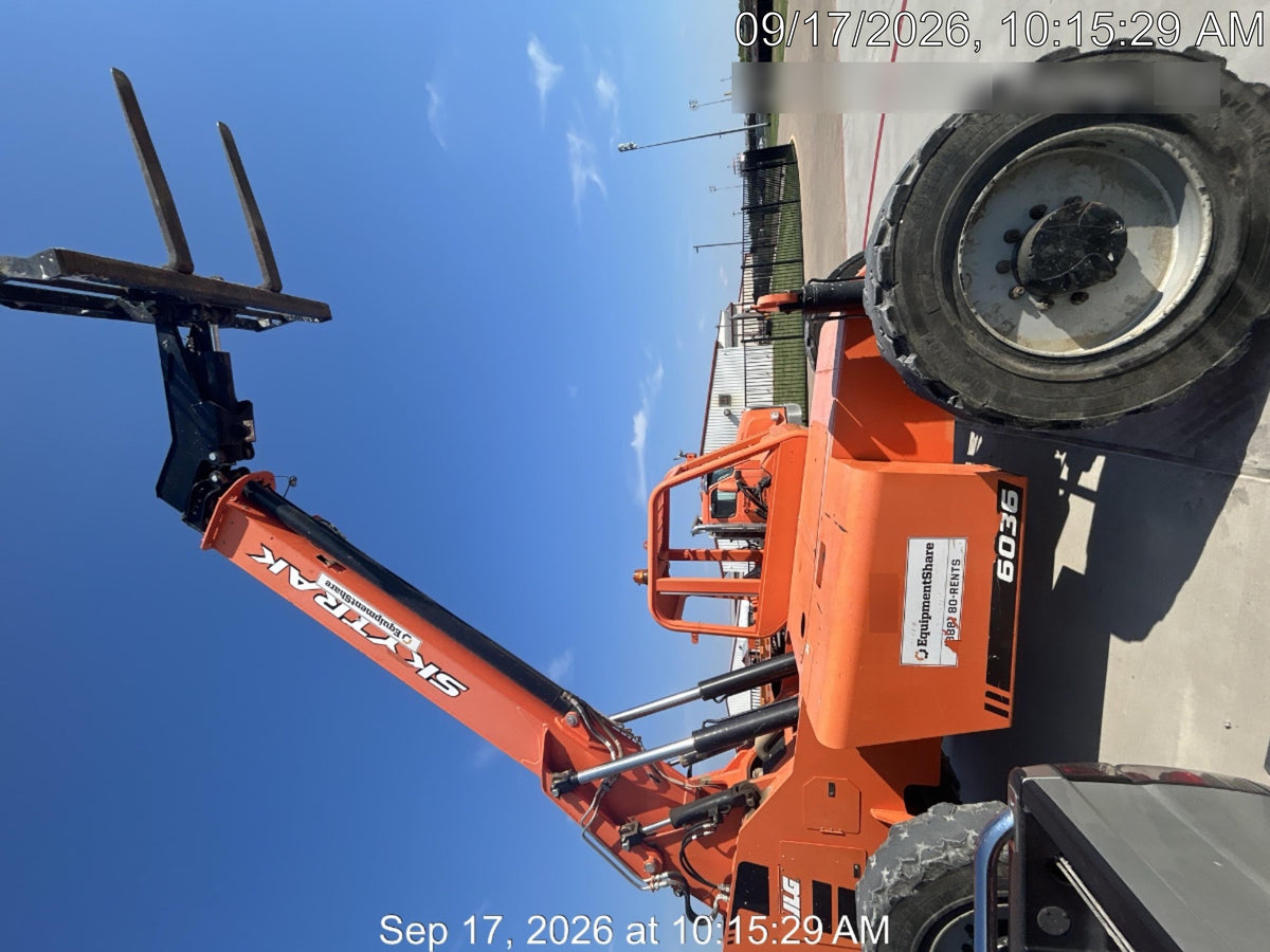 2019 Skytrak 6036 Canopy, Solid Tires, LED Work Lights, Beacon w/72" Carriage, 48" Pallet Forks