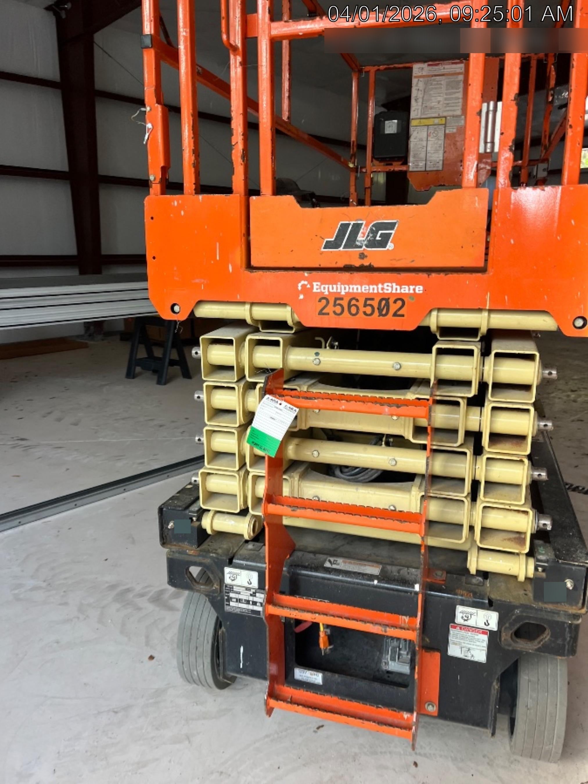 2022 JLG R4045