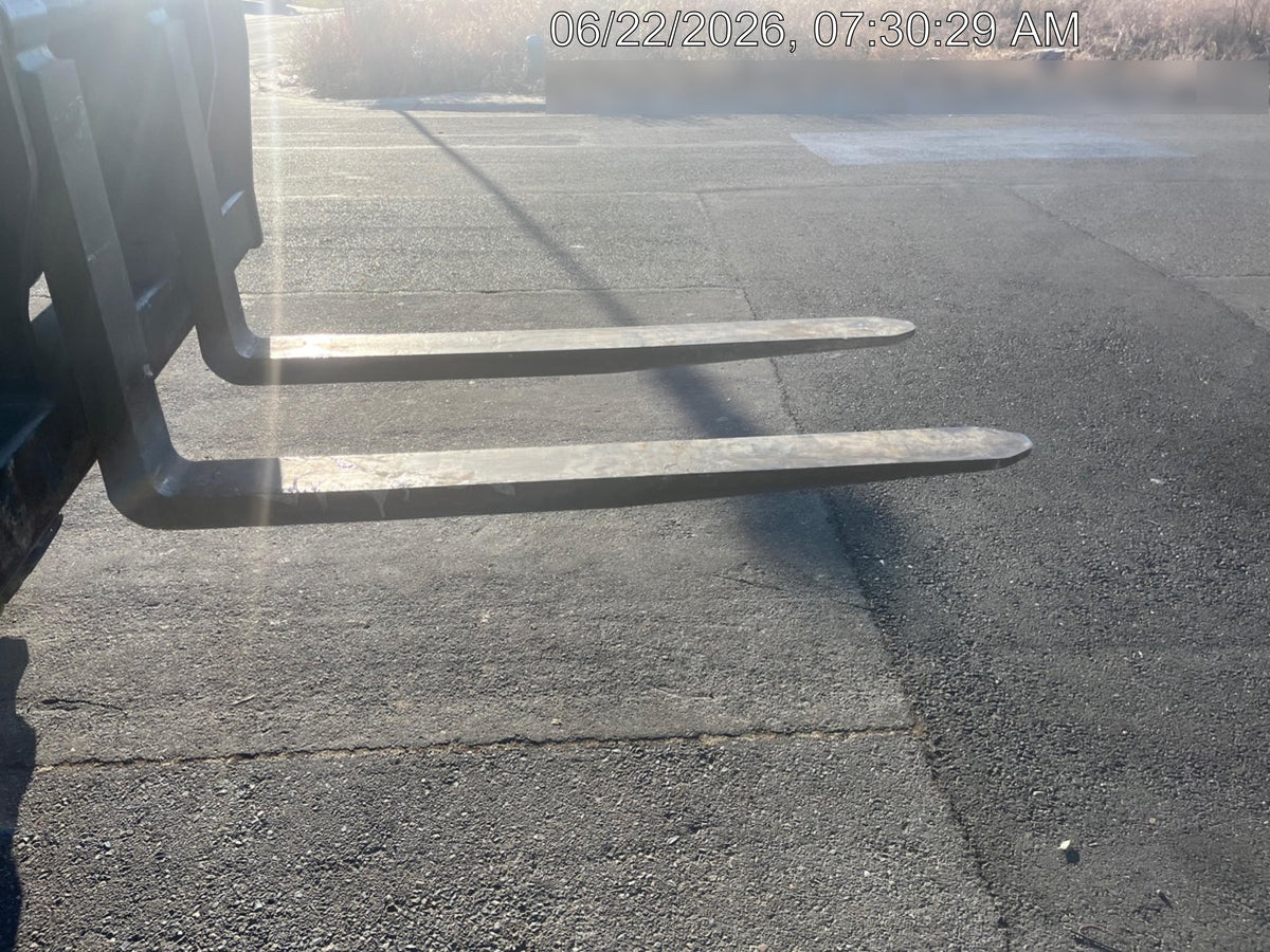 2025 JLG 519