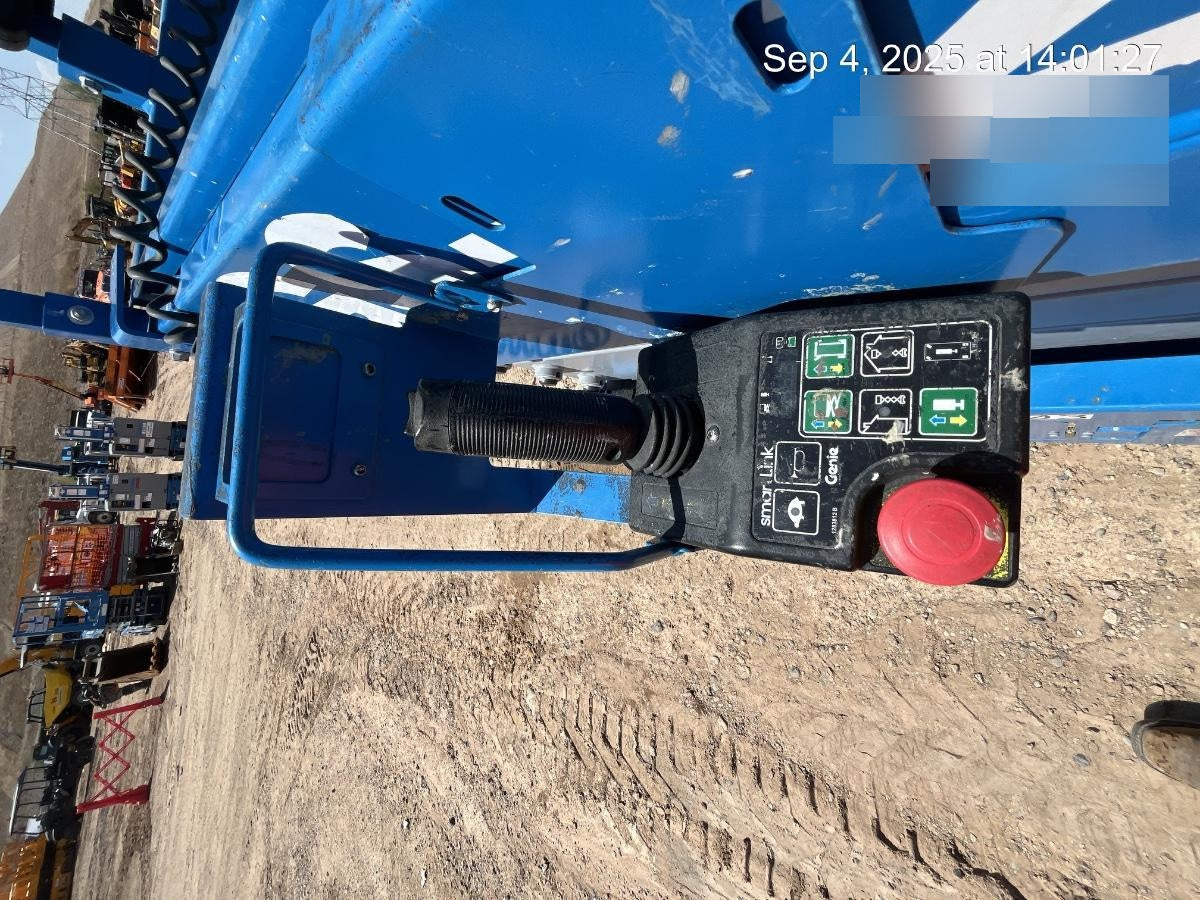 2022 GENIE GS-3232