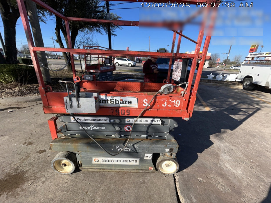 2018 SKYJACK SJIII-3219