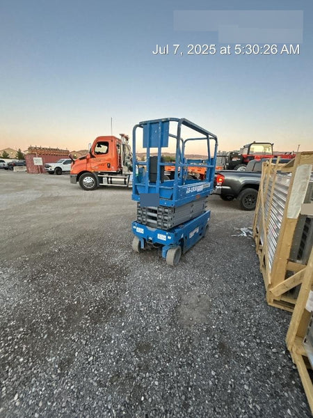 2019 Genie GS-1930 Half Height Swing Gate, 800W Inverter