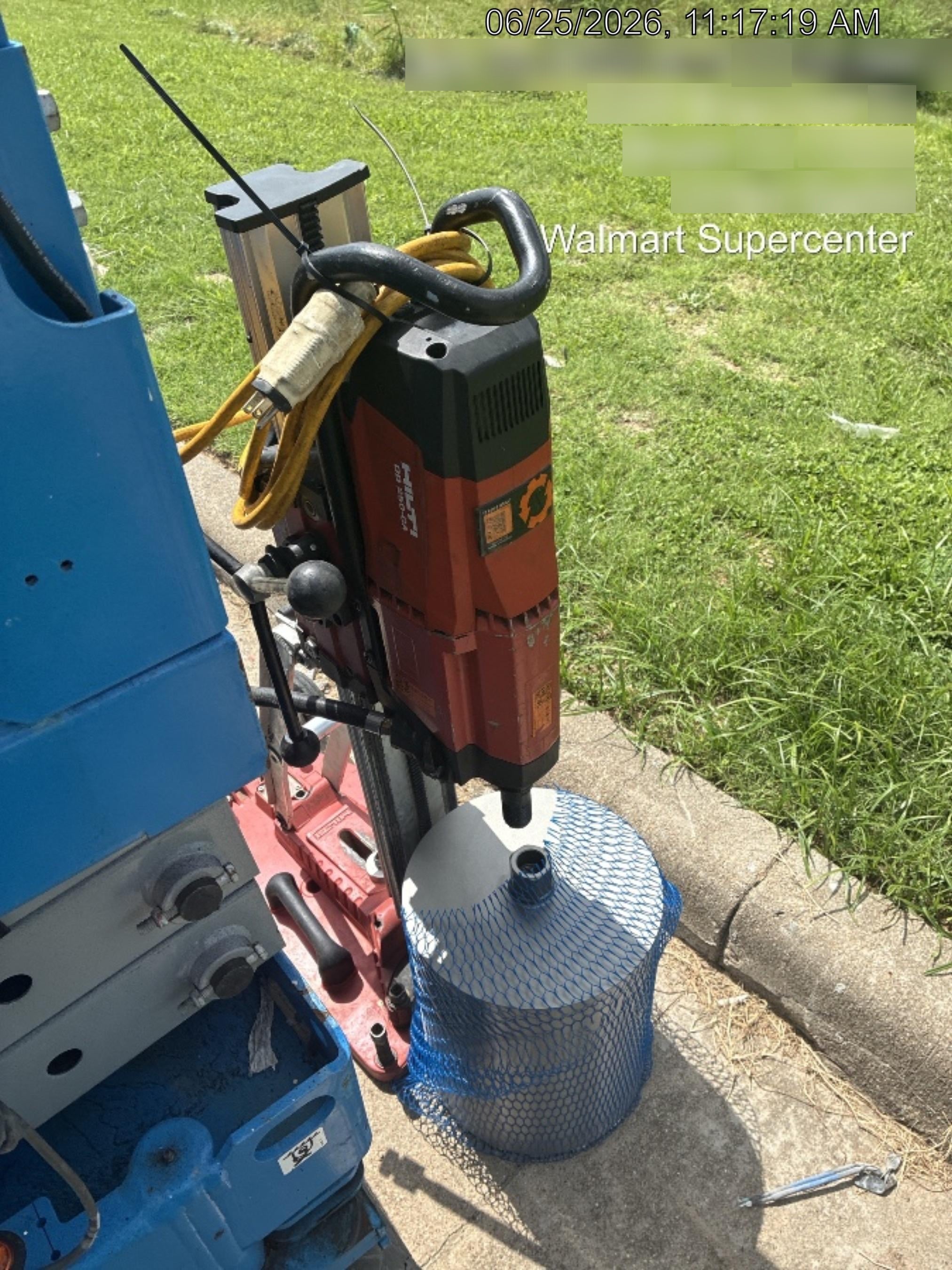 2022 HILTI DD250E