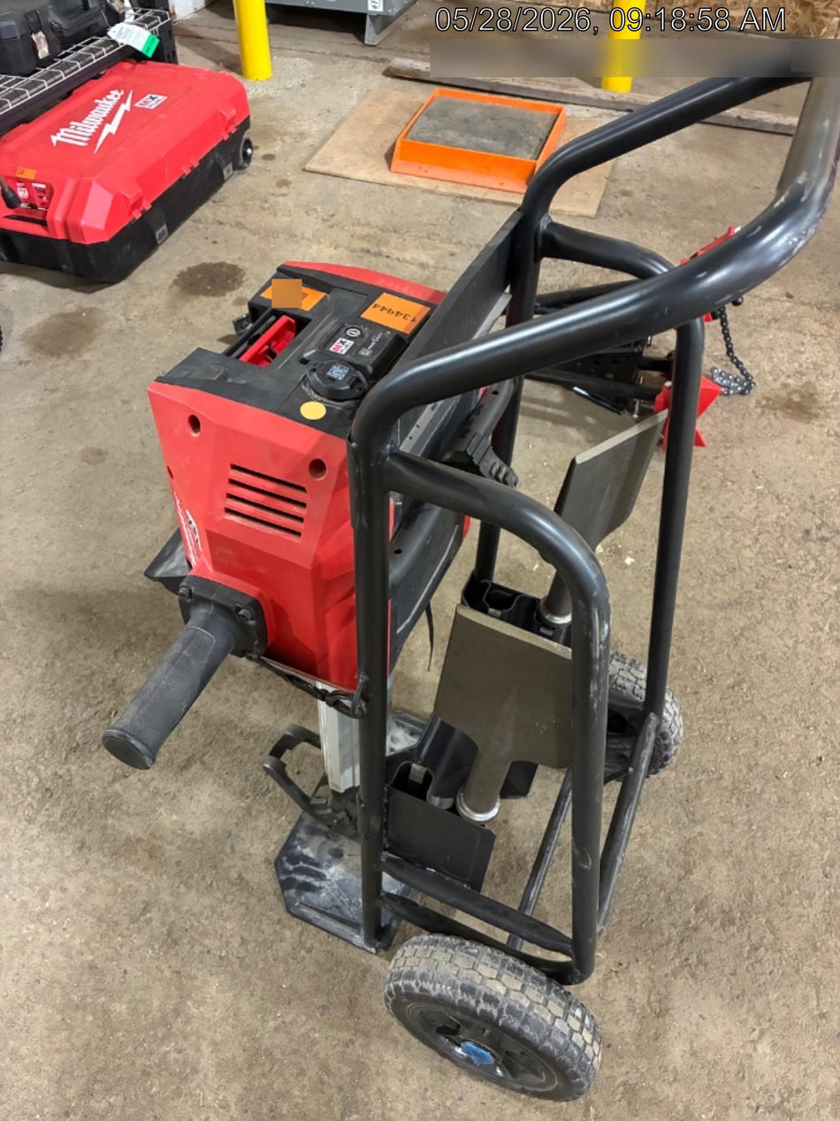 2021 MILWAUKEE MXF368-1XC