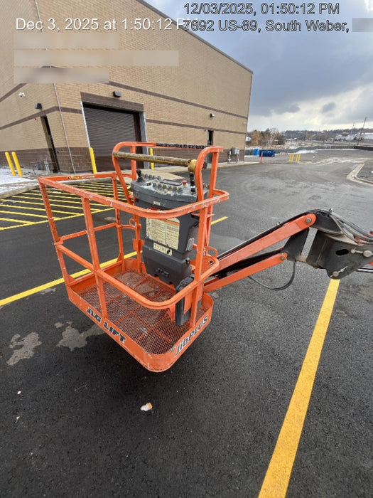 2019 JLG E400AJPN