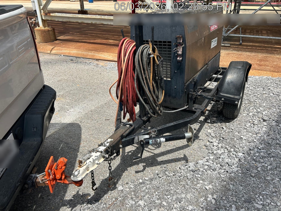 2019 Lincoln Vantage 322 Welder Ready-Pak 3, Two wheel trailer, Fender and Light kit, Cable Rack