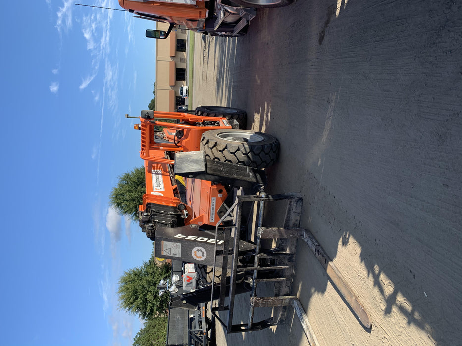 2020 Skytrak 12054 110Hp, Canopy, FF, Work Lights, Beacon, Aux Hydraulics, Back up Alarm, Lifting Eye, ES Decals