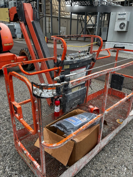 2019 JLG 600AJ