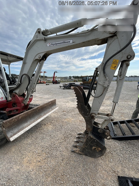 2022 TAKEUCHI TB250-2R