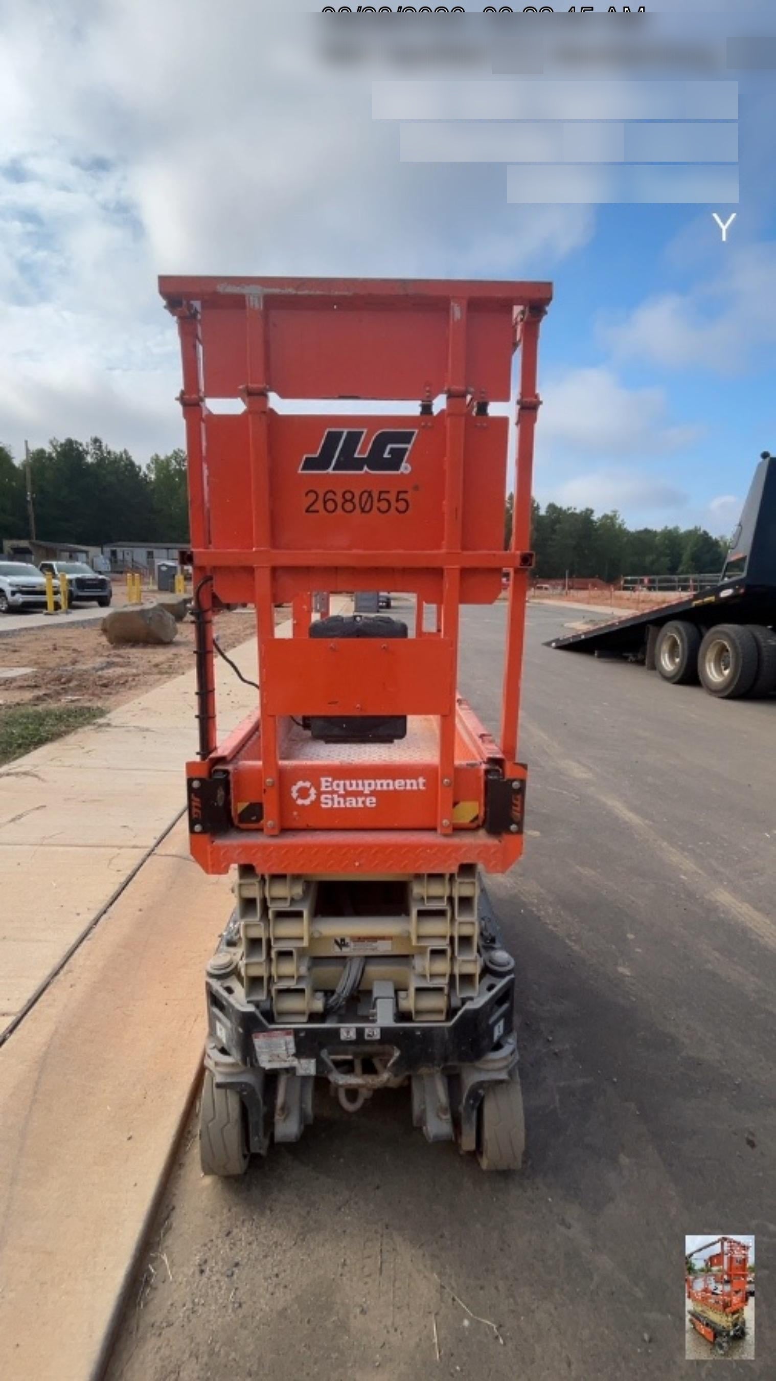 2022 JLG ES1932
