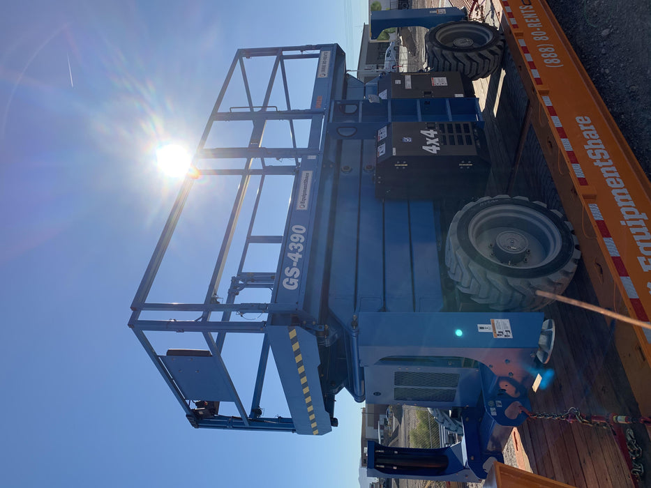 2020 GENIE GS-4390 RT