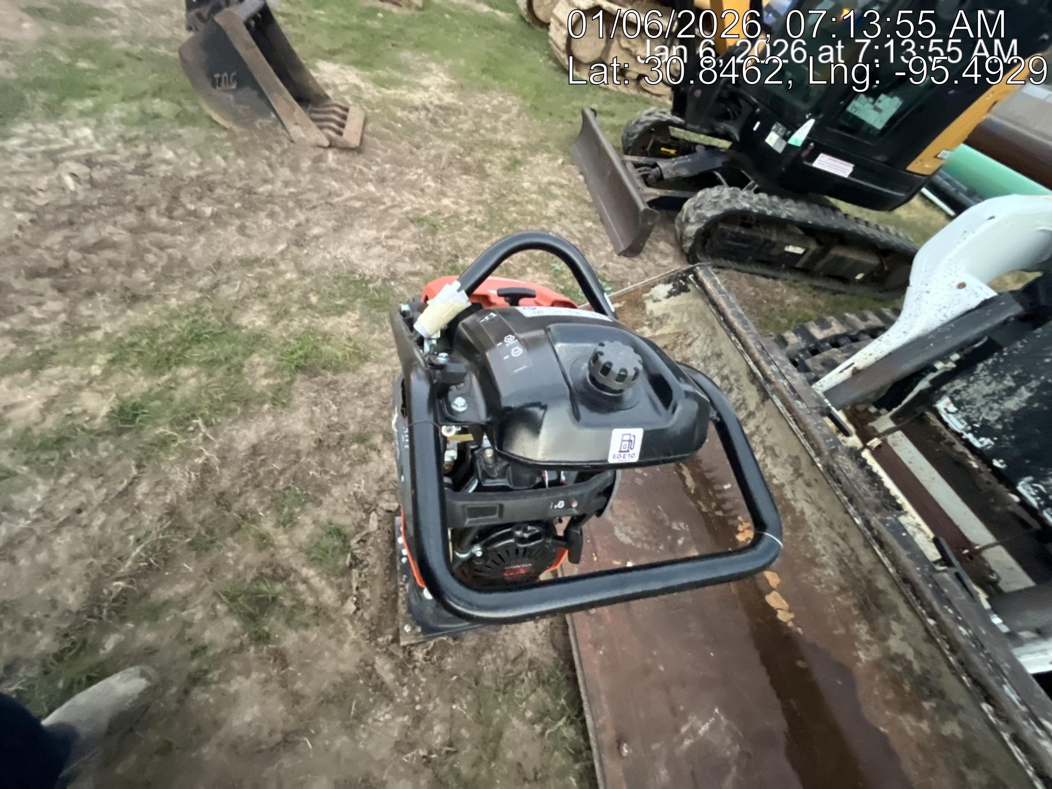 2024 HUSQVARNA LT6005