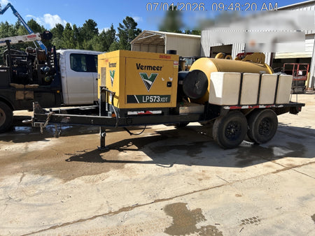 2023 VAC-TRON LP573XDT