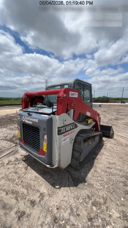 2023 TAKEUCHI TL10V2-CR