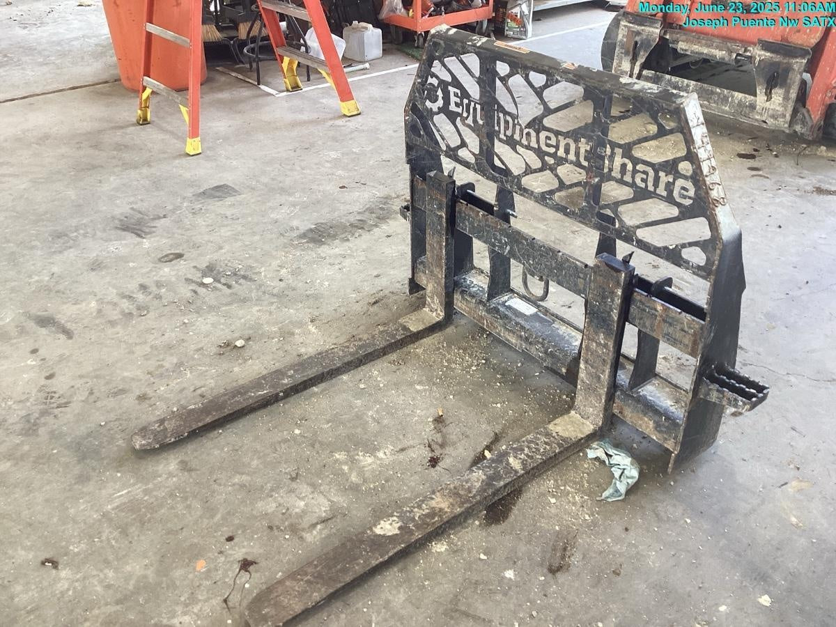 2021 PALADIN 48" Pallet Forks - Paladin