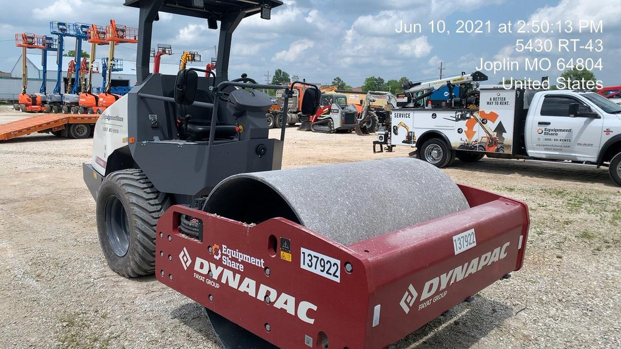 2021 DYNAPAC CA1400D