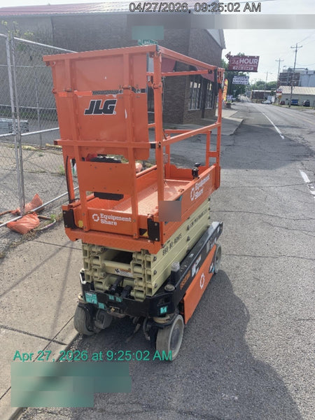 2025 JLG ES1932