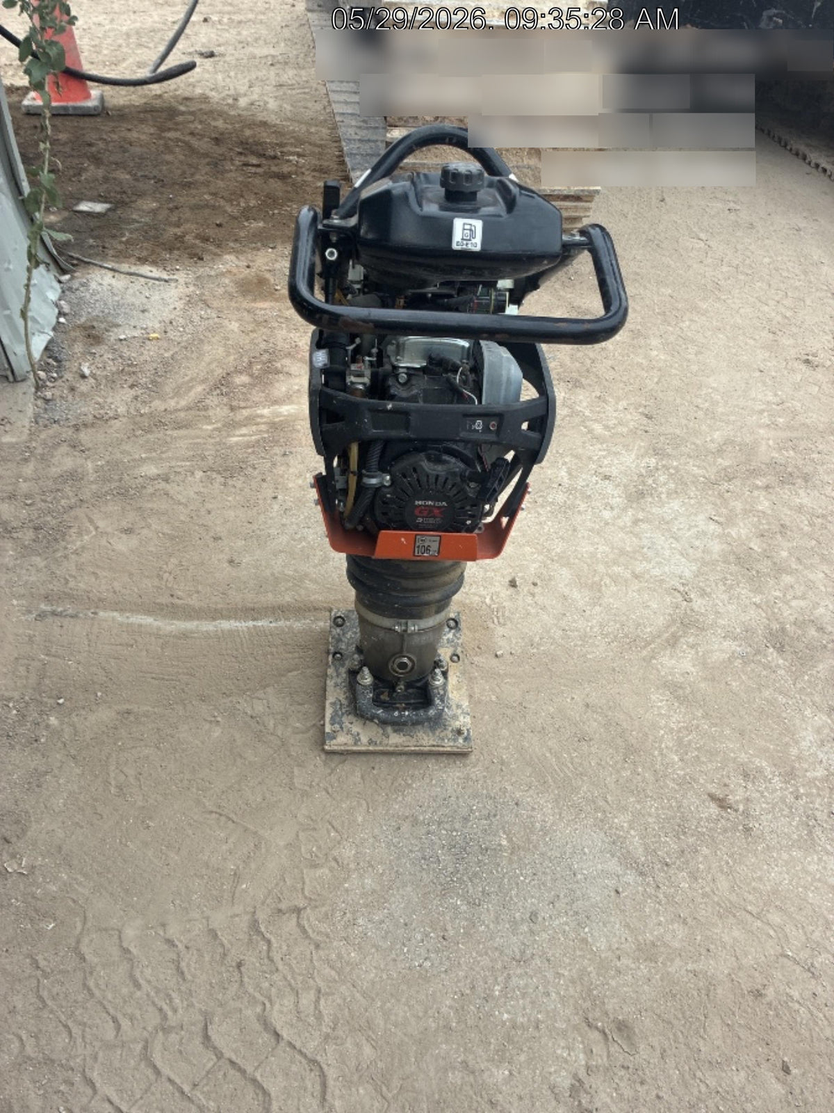 2025 HUSQVARNA LT6005