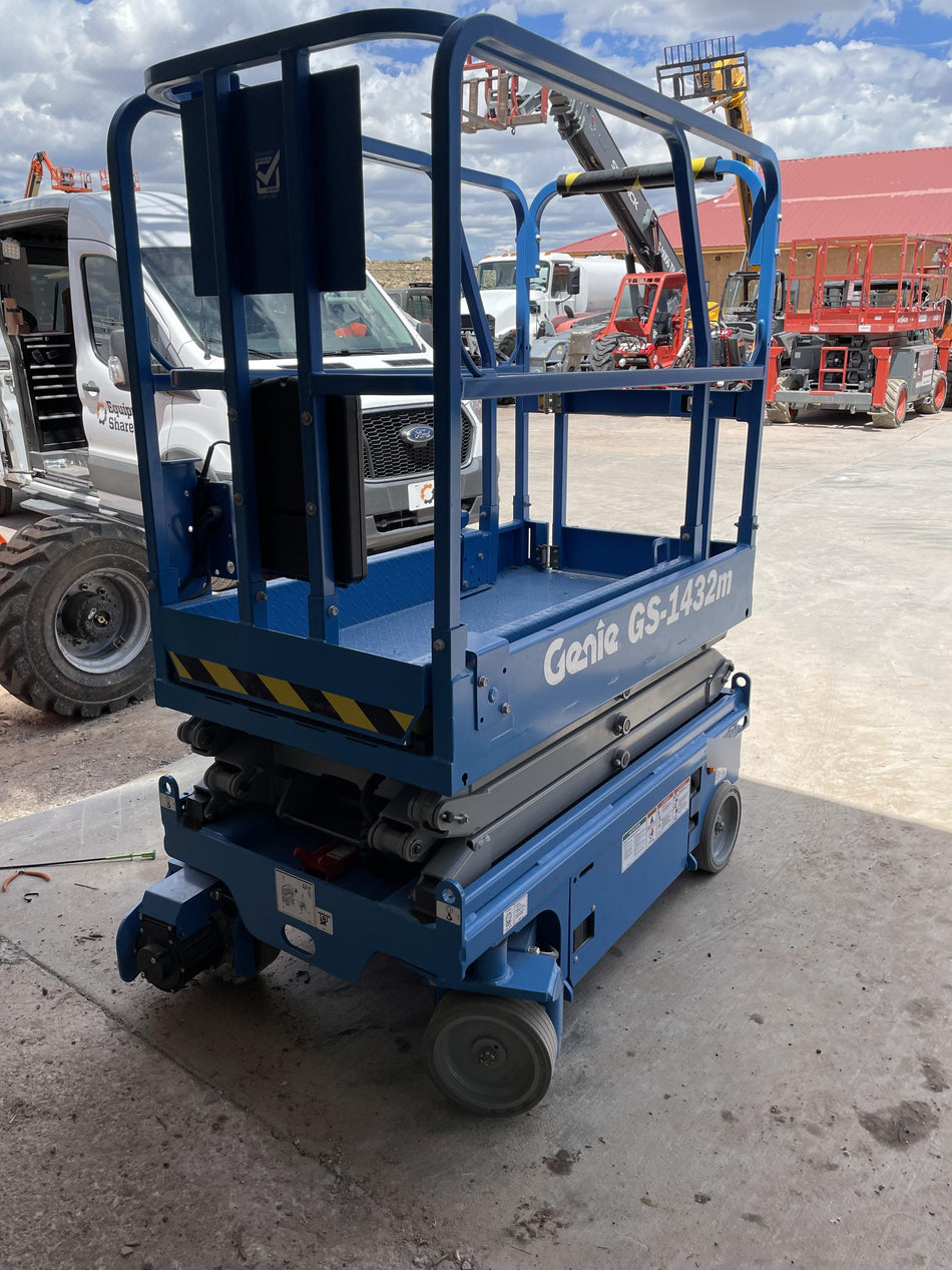 2023 GENIE GS-1432