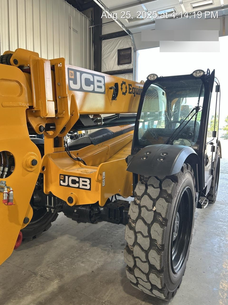 2025 JCB 509-42