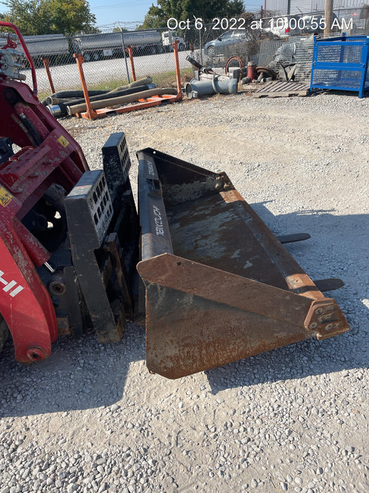 2019 PALADIN 48" Pallet Forks - Paladin