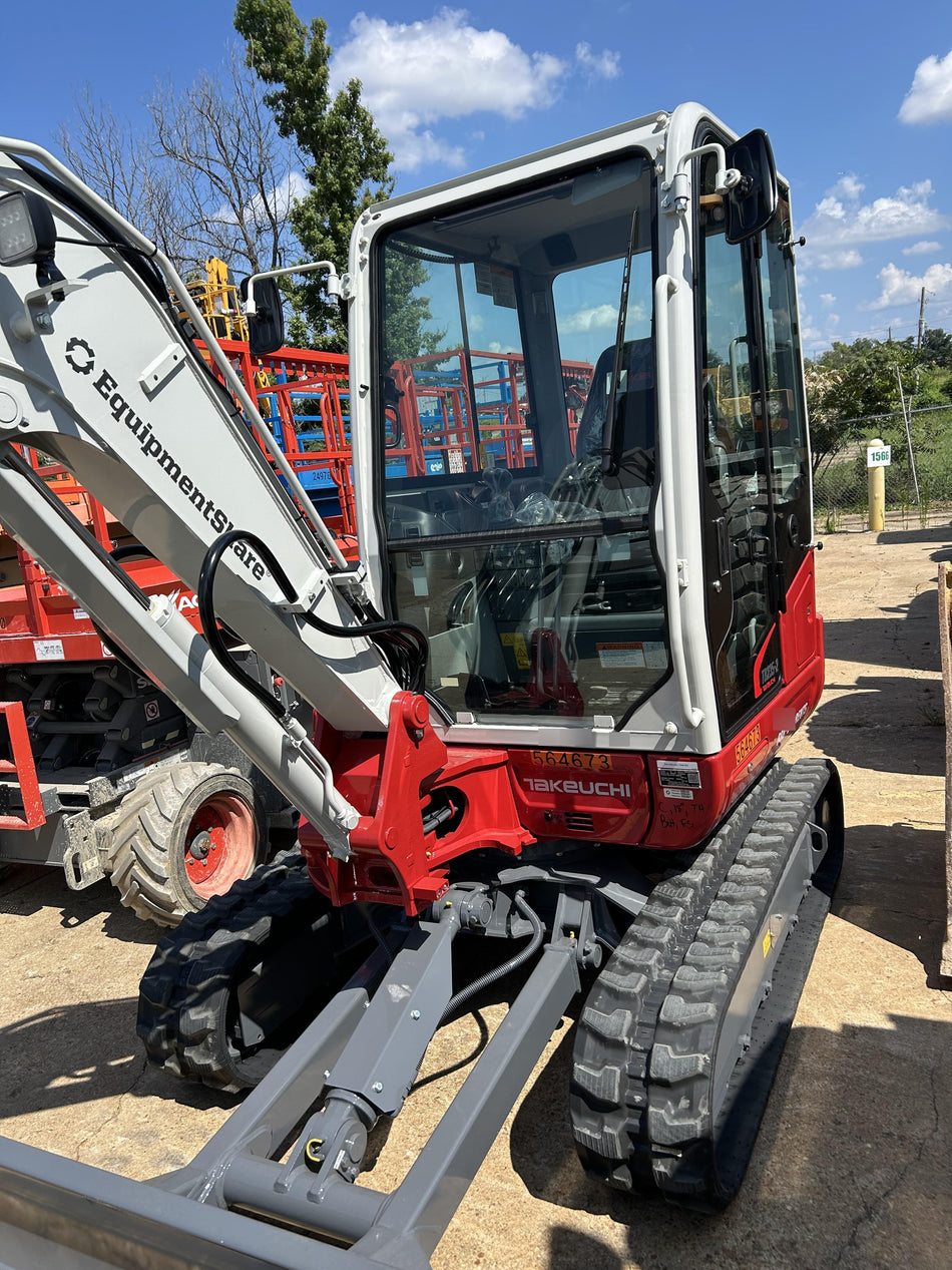 2025 TAKEUCHI TB235-2CR
